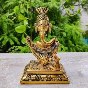 Yug Ganesha Ji Statue Sculpted in Great Detail in Ivory Antique Finish